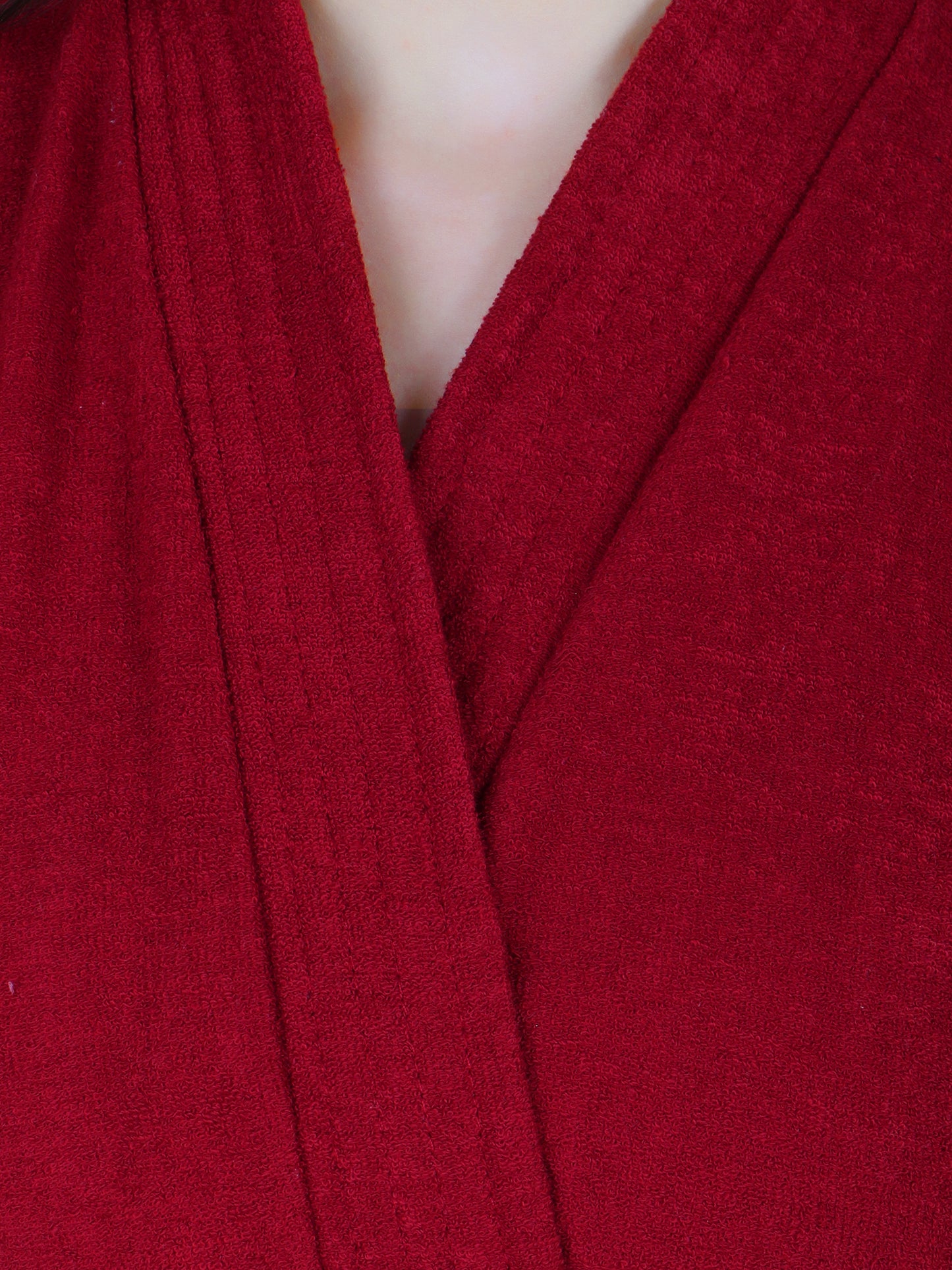 Soft & Absorbent Bathrobe for Women – Comfortable Spa & Lounge Wear (Maroon)