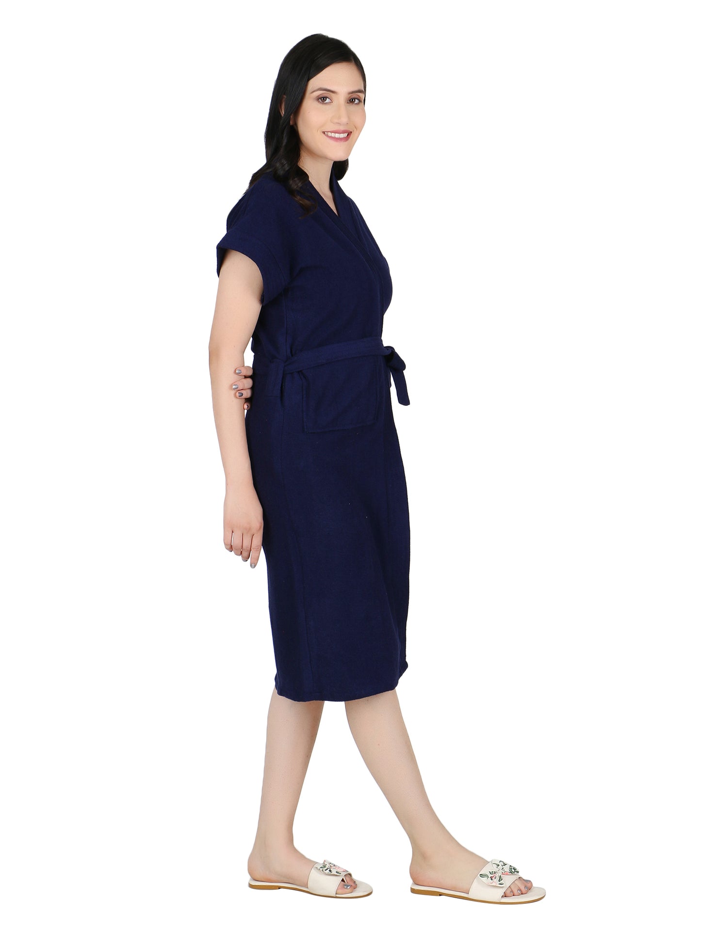 Soft & Absorbent Bathrobe for Women – Comfortable Spa & Lounge Wear (Navy)
