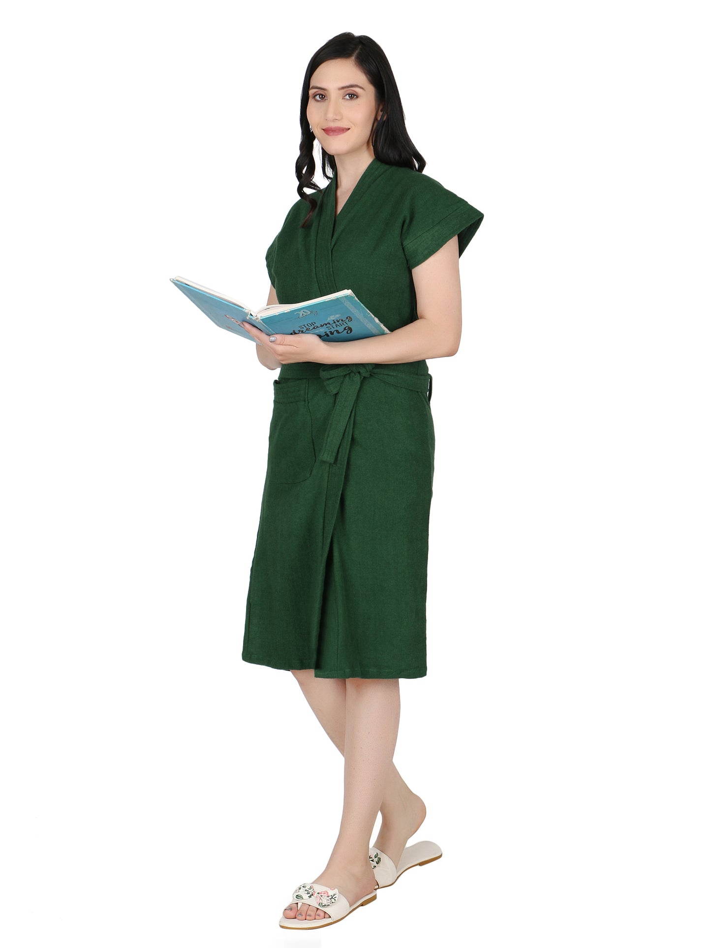 Soft & Absorbent Bathrobe for Women – Comfortable Spa & Lounge Wear (Drk Green)