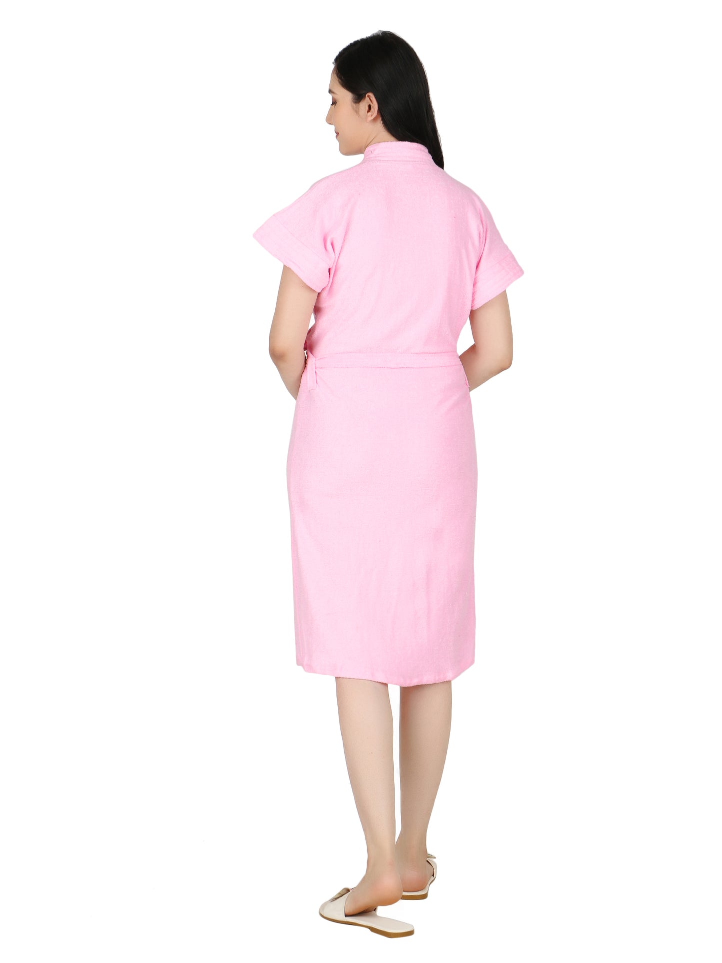 Soft & Absorbent Bathrobe for Women – Comfortable Spa & Lounge Wear (Pink)