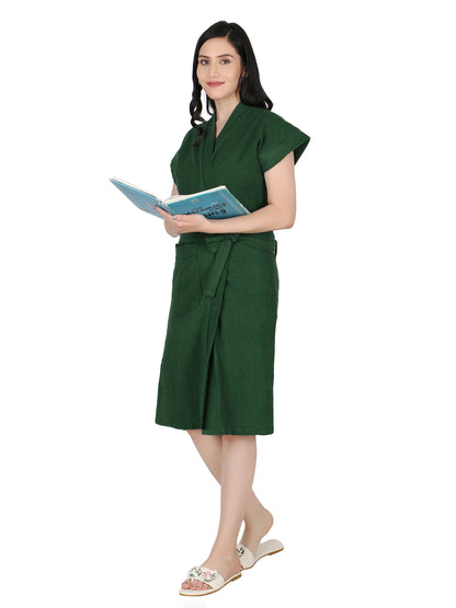 Soft & Absorbent Bathrobe for Women – Comfortable Spa & Lounge Wear (Drk Green)